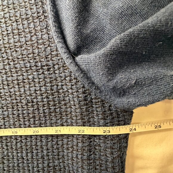 Smartwool Men's navy wool-blend pullover hoodie, XL, great condition. - Picture 6 of 8